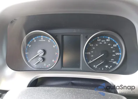 2017 Toyota Rav4 Xle из США, поврежденный, VIN JTMWFREV1HJ701315